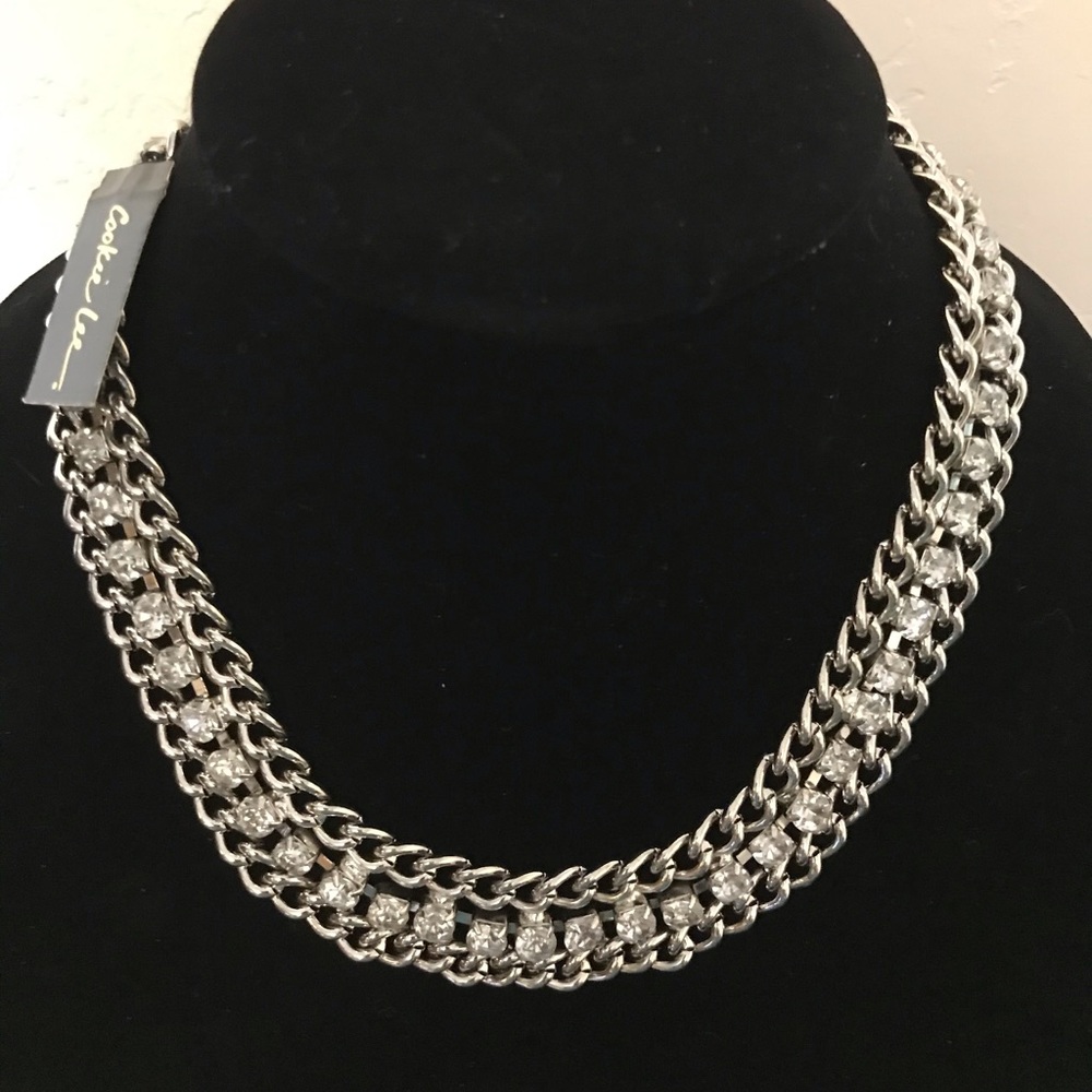 Silver  choker necklace